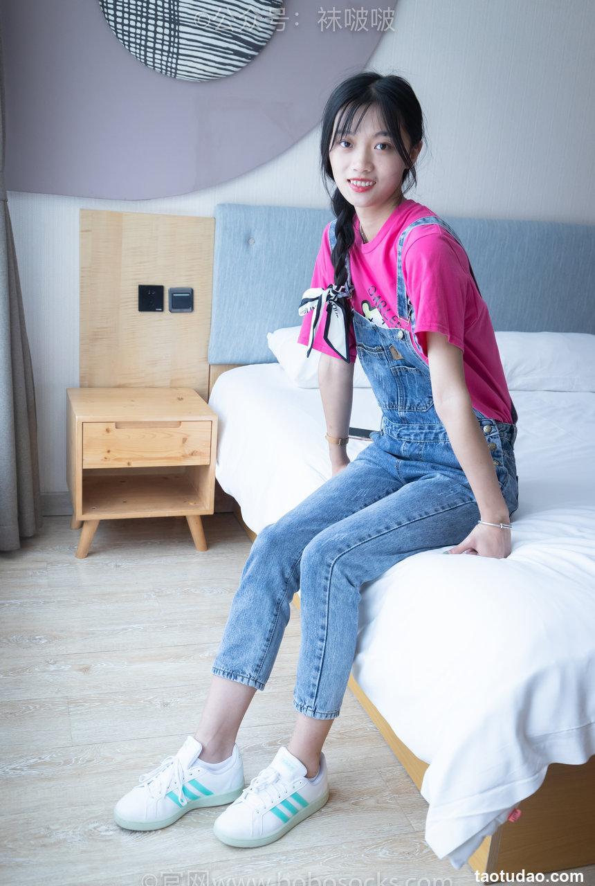 [BoBoSocks袜啵啵]NO.024 涵涵-板鞋、白棉袜、裸足[134P+1V／3.93GB]