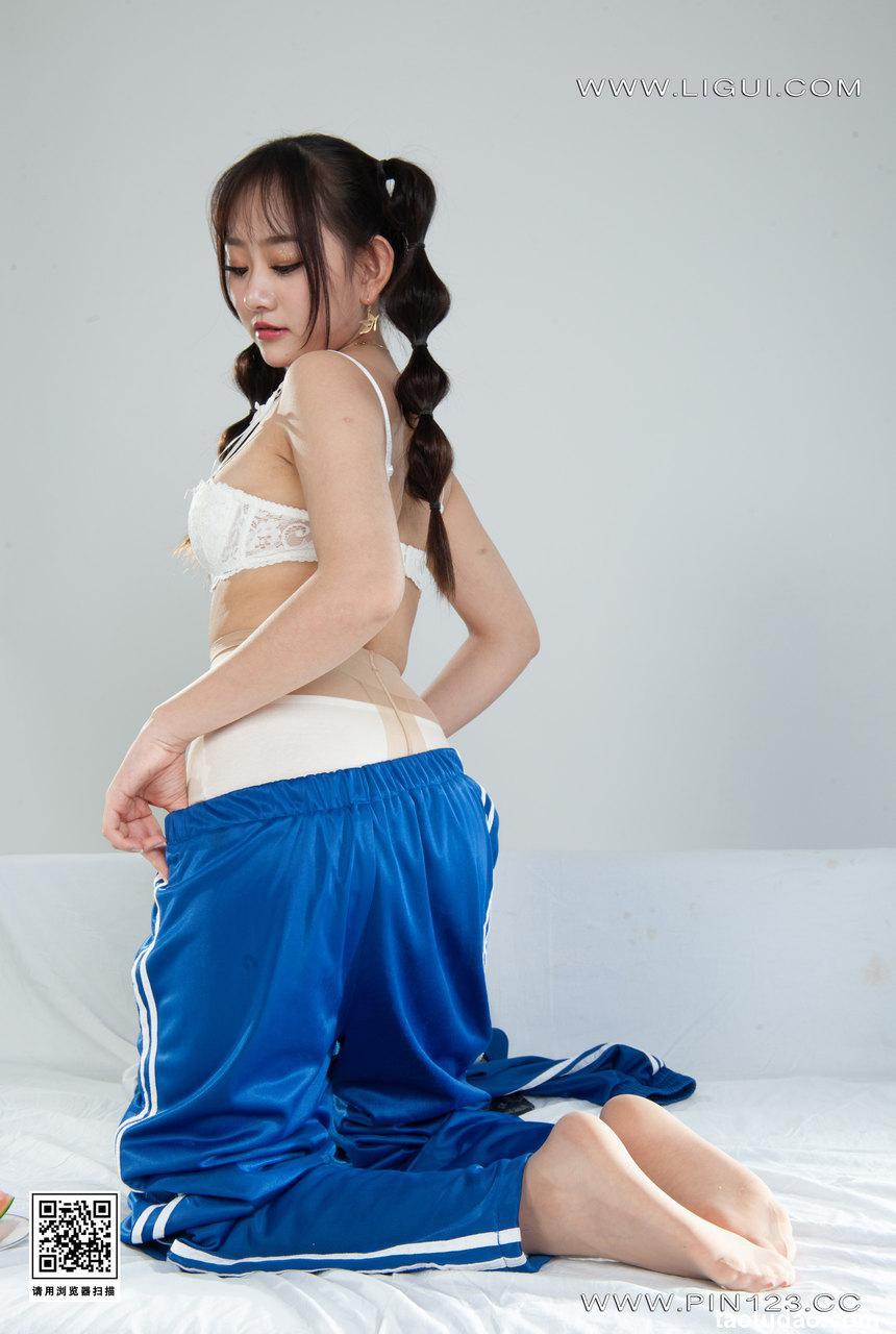 [Ligui丽柜]2022.08.22 青丝欲甜 小熊[77P／80MB]