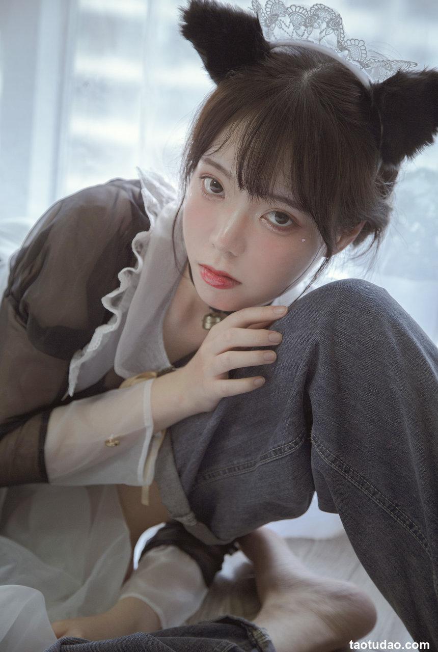 微博小姐姐Fushii_海堂 NO.001 女仆图包 [30P-49MB]