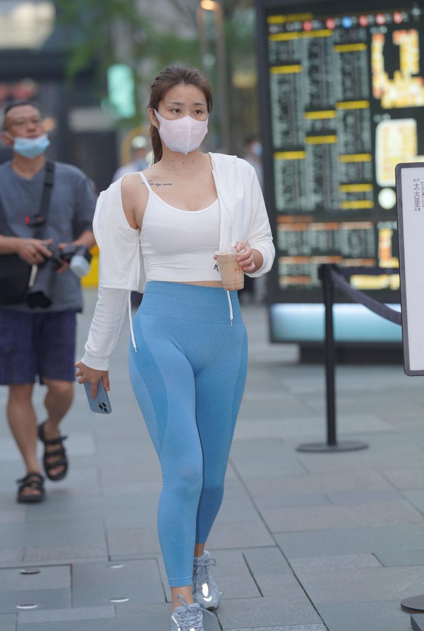 都市丽人蓝色瑜伽裤美女【138P-1.53G】