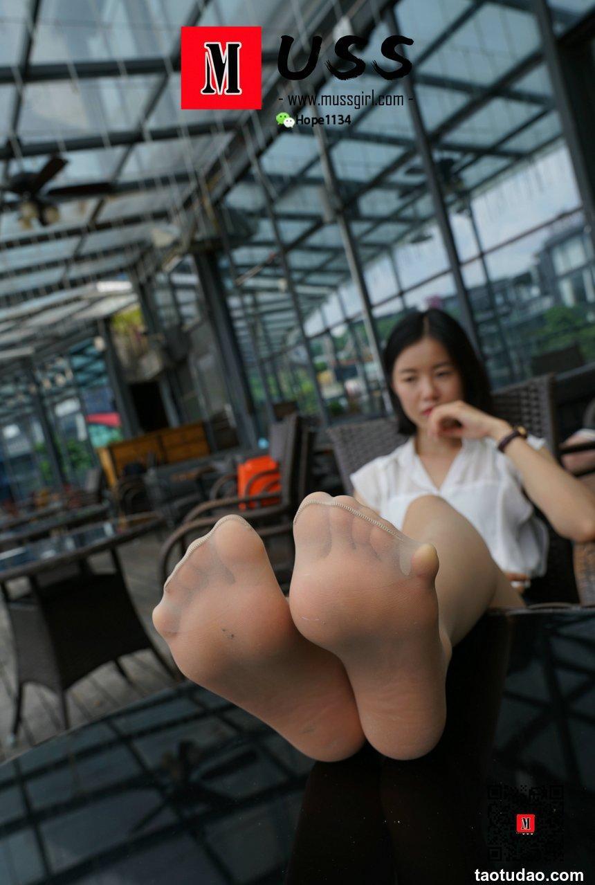 [MussGirl慕丝女郎]NO.042 大学会计专业的女老师[87P／257MB]