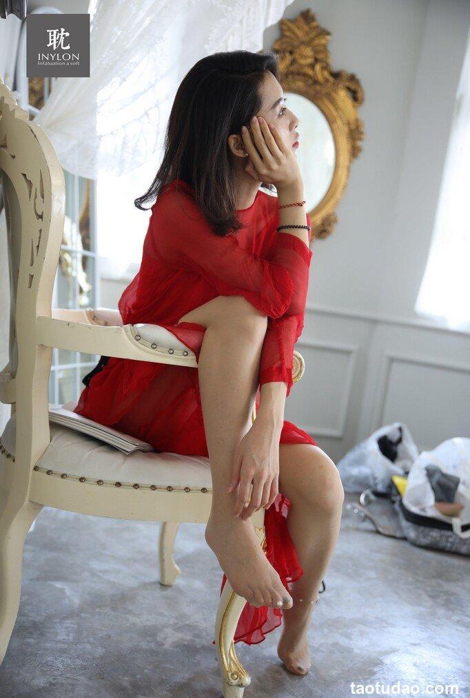 IESS异思趣向《邱主管-红衣主管》 [98P]