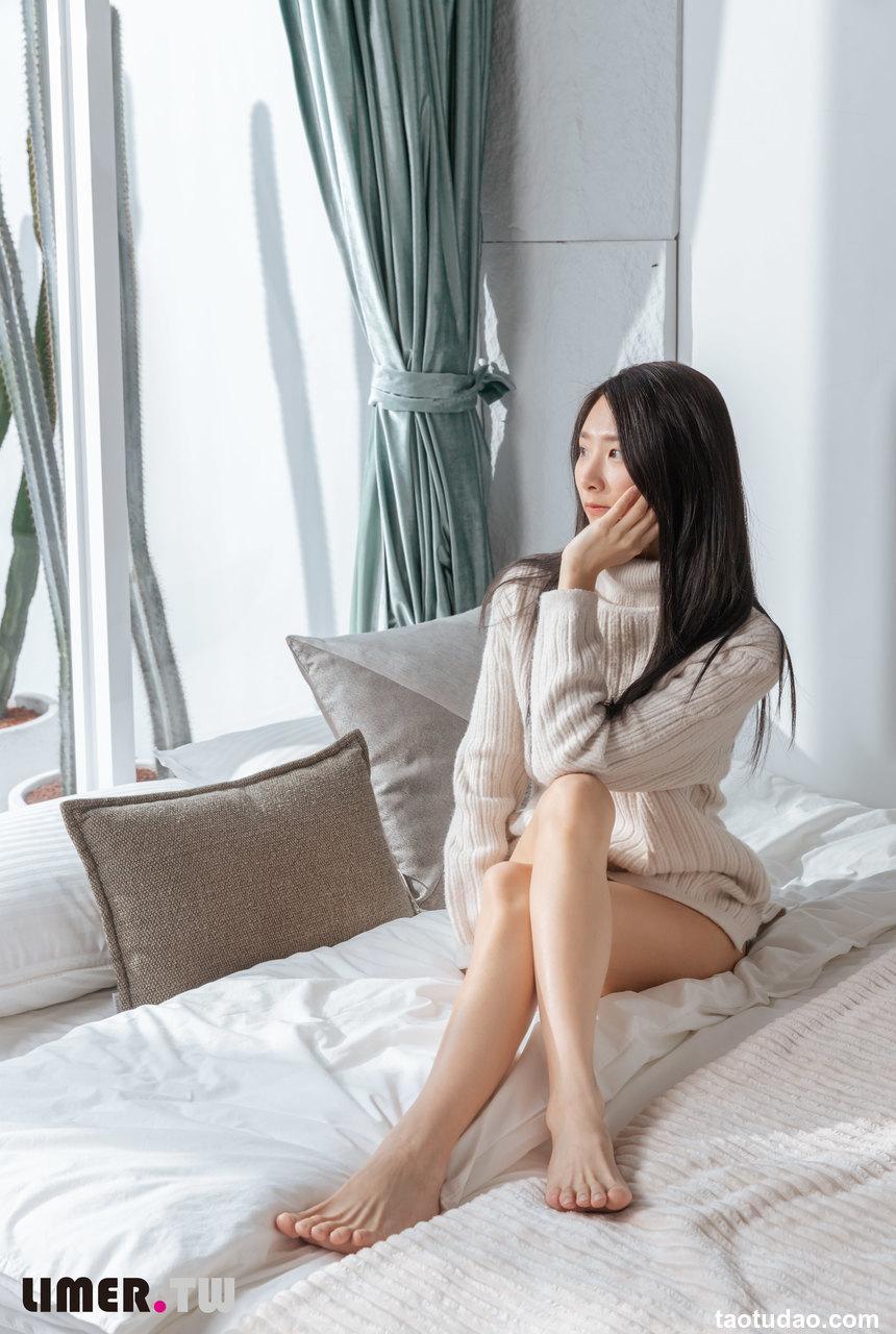 Limerence原创 NO.026 EJ午后时光脚链 夹脚拖 润滑液三重奏[134P+1V／2.55GB]