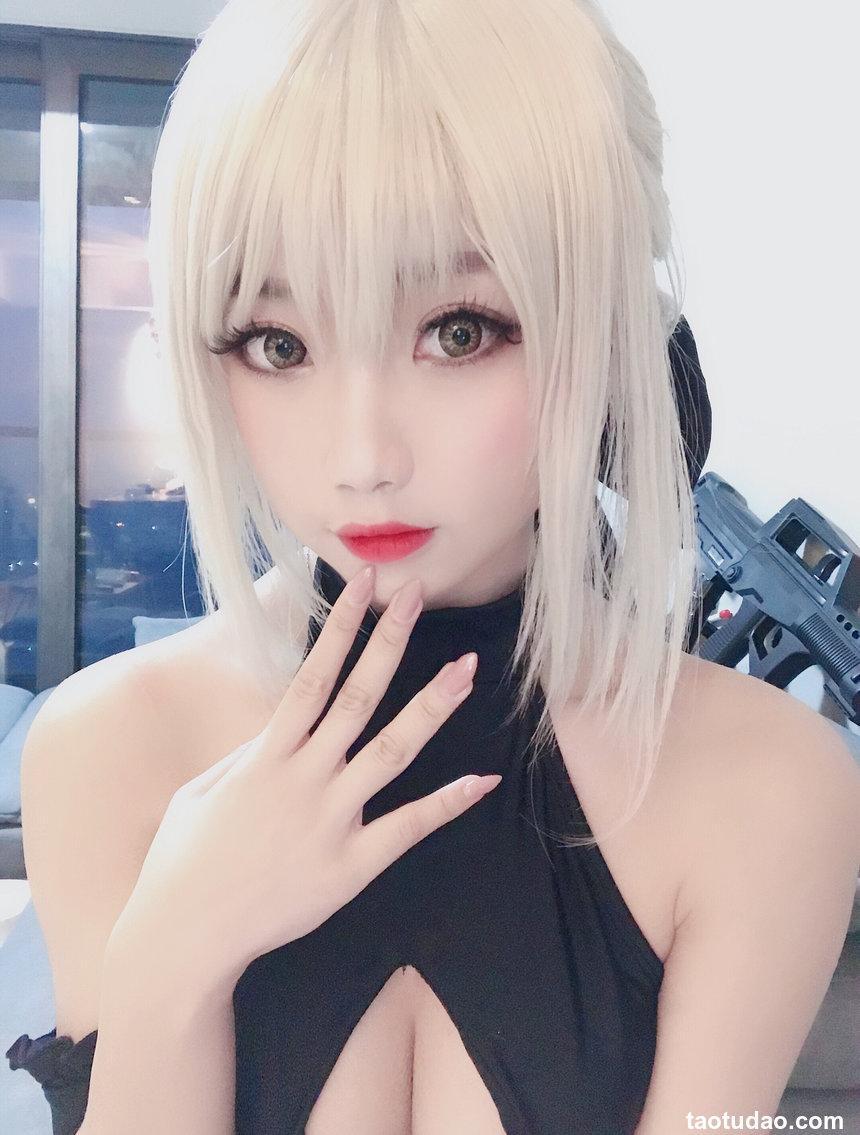 鬼畜瑶 NO.027 黑呆泳装自拍 [8P 39M]