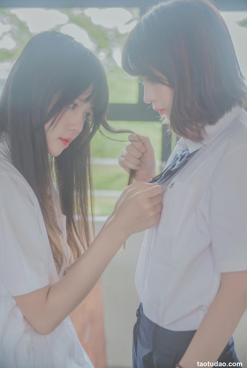 萝莉风COS 桜桃喵&疯猫ss – JK百合 [43P]