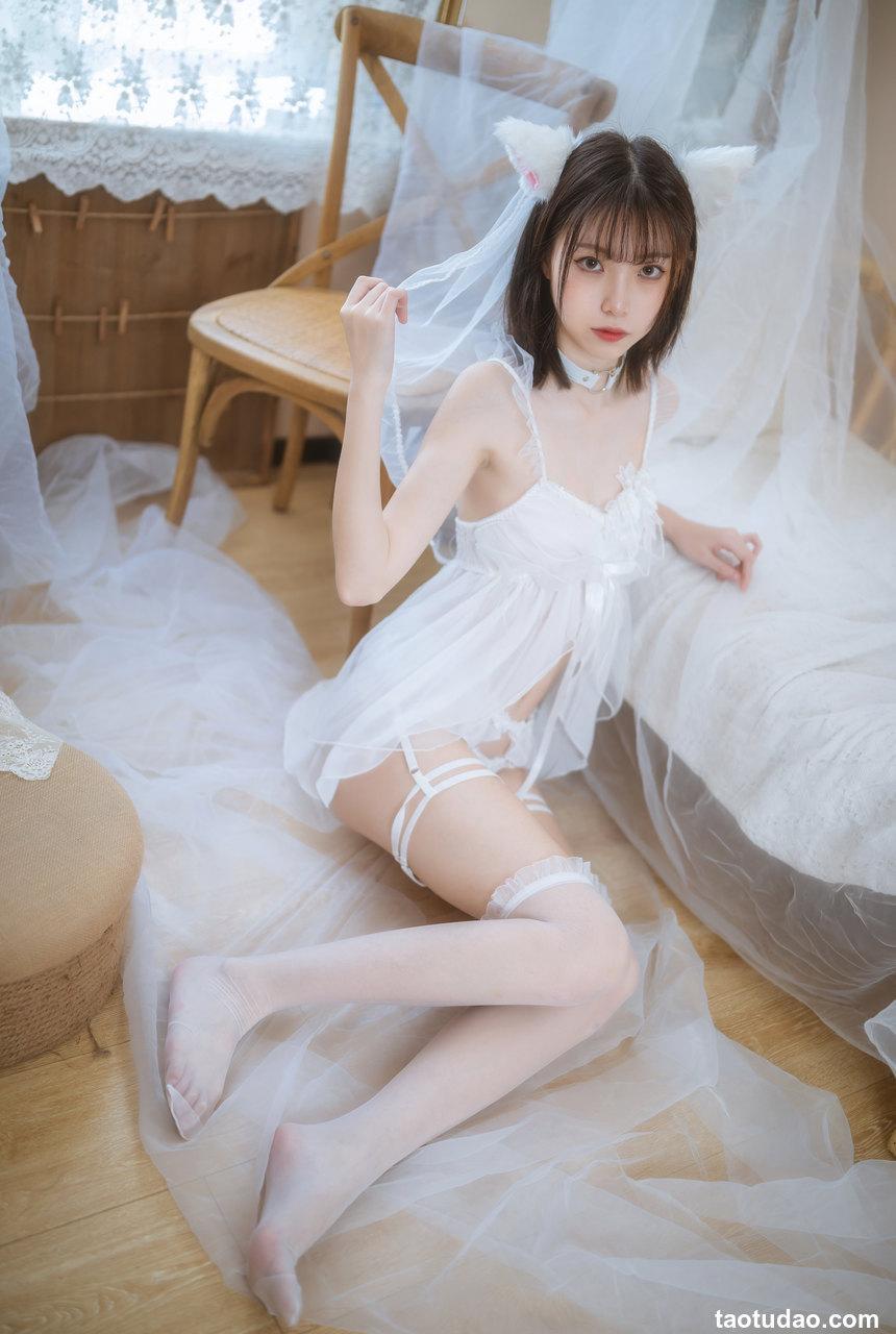 许岚LAN -  少女白色裙 [41P-627MB]