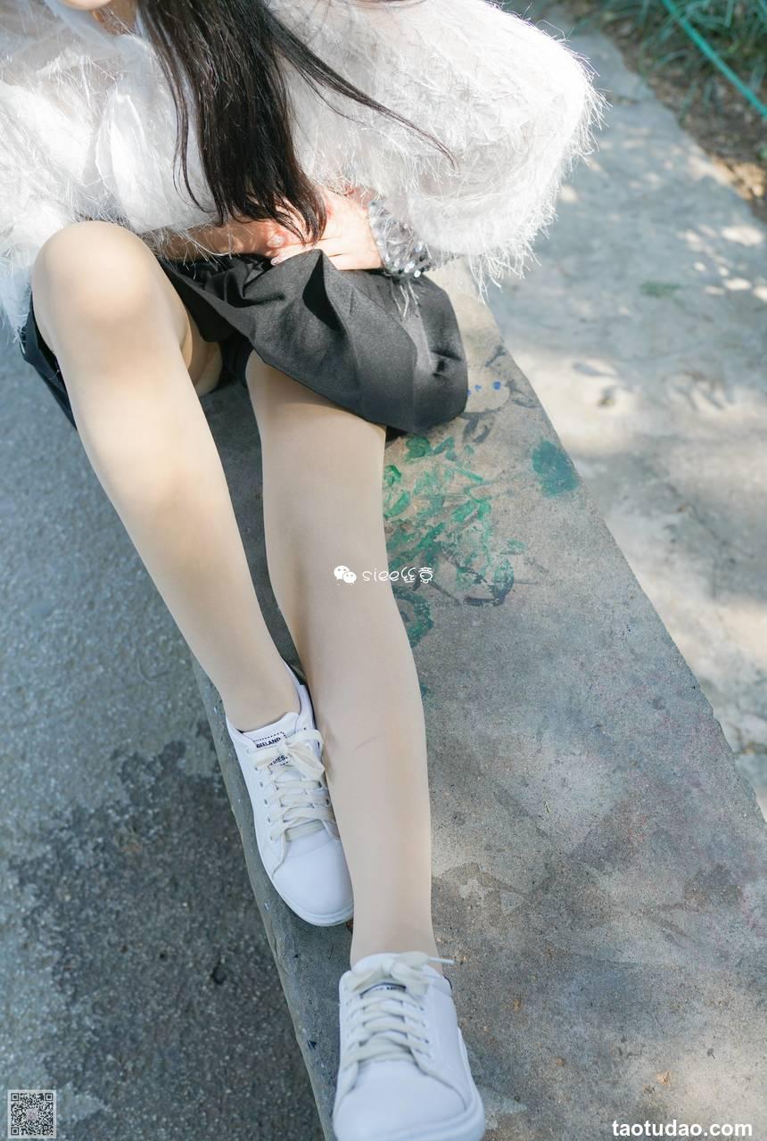 [SIEE丝意] No.059 小月 青涩的小白鞋 [56P]