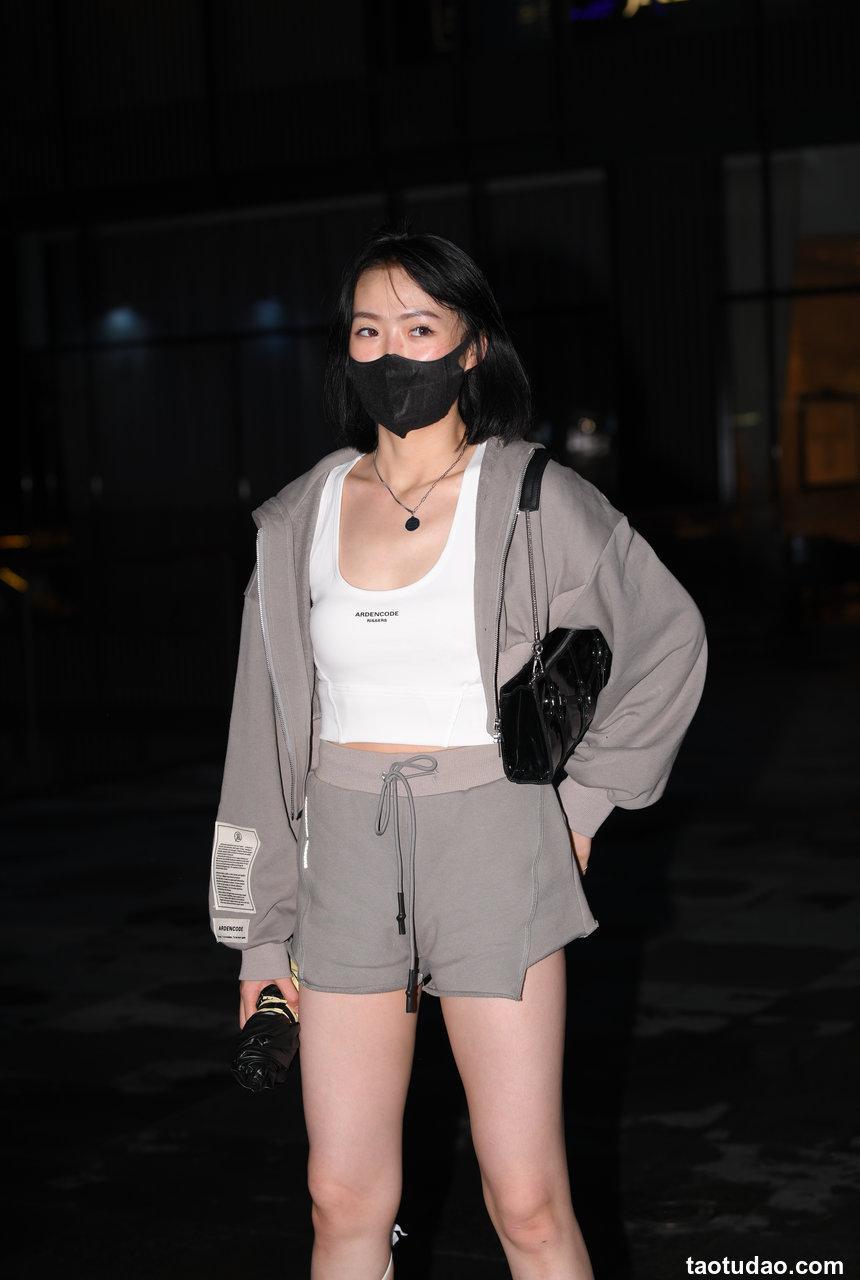 都市丽人夜拍小姐姐 [173P-3.68G]