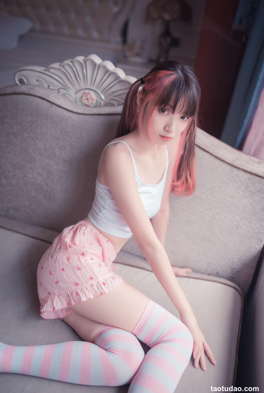 风之领域写真 NO.025 粉白条纹小可爱 [50P/218M]