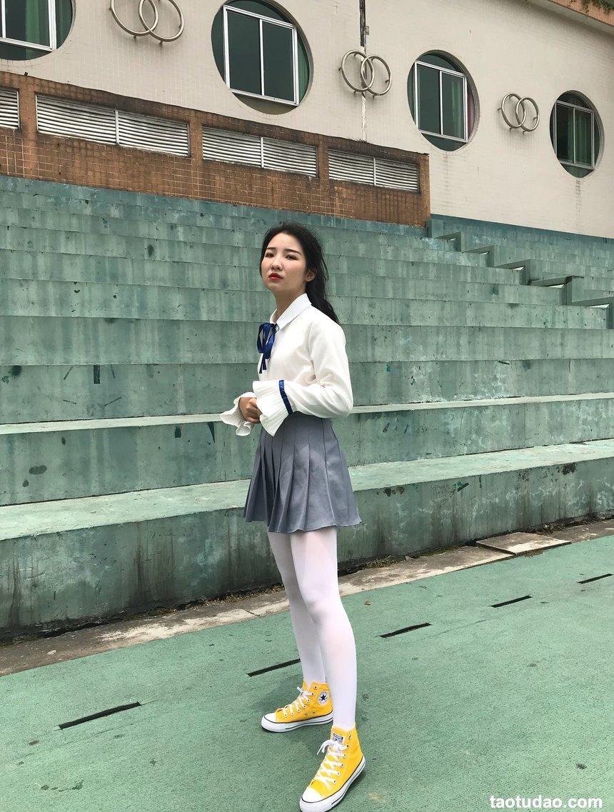 [最爱帆布鞋] 丝袜美腿写真 ON.13