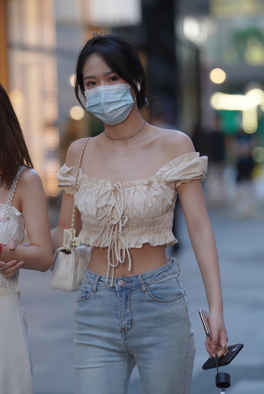 都市丽人紧牛长腿 【87P-1.38G】