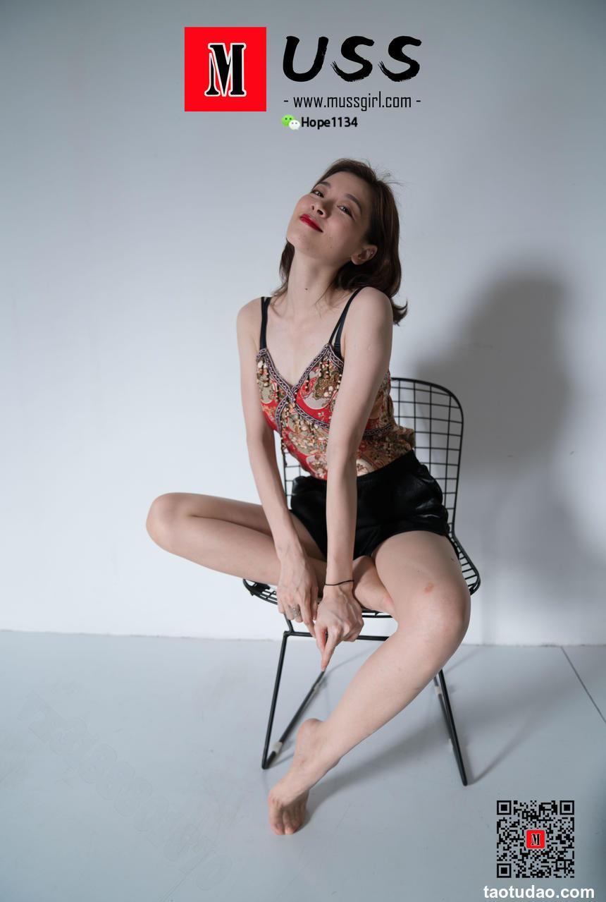[MussGirl慕丝女郎]NO.020 摄影与丝－model陈（足部特辑）[82P／157MB]