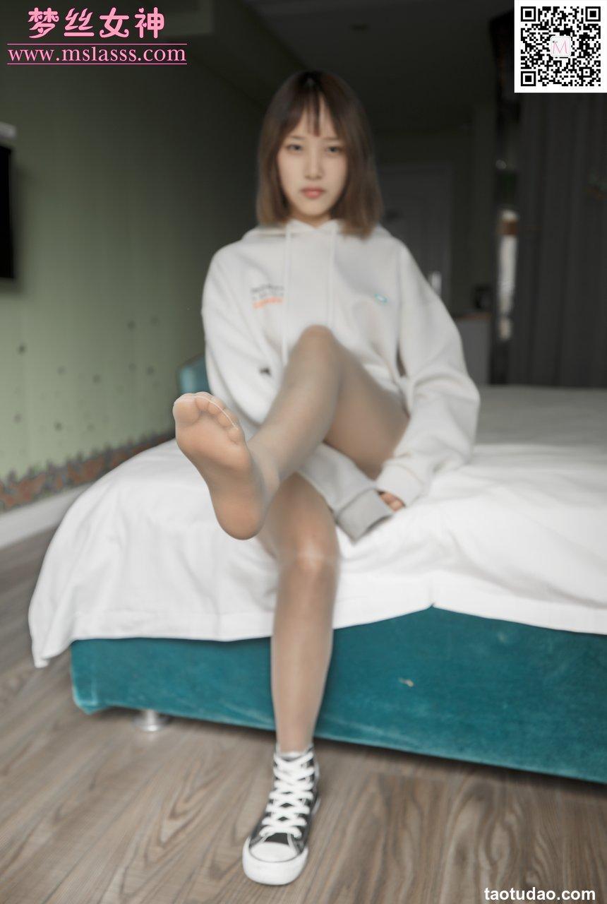 [MSLASS梦丝女神] 2020.03.12 NO.098 梦洁《初恋短发妹》[68+1P460M]