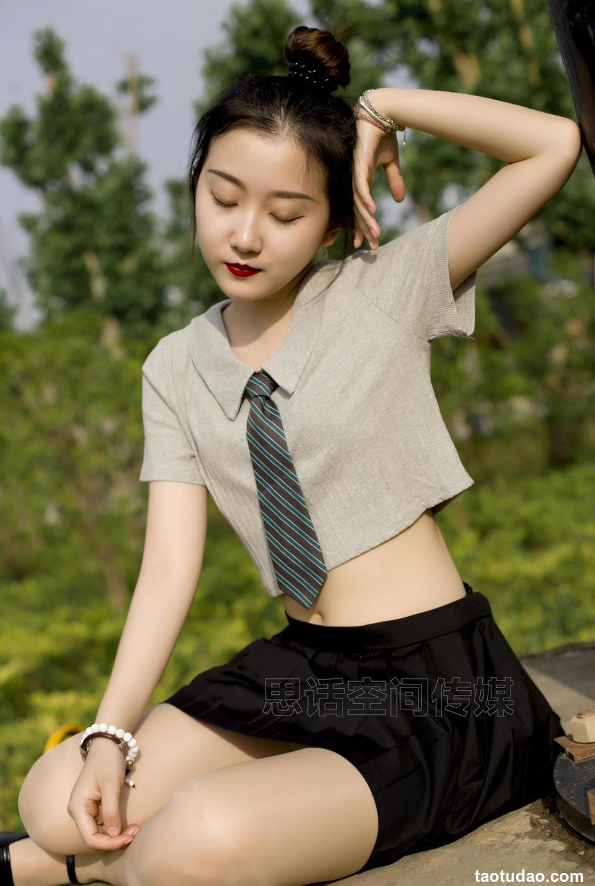 [SiHua丝话]SH126 露露 放学调皮[40P／56MB]