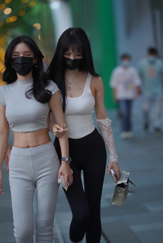 都市丽人极品瑜伽裤美女【147P-2.04G】