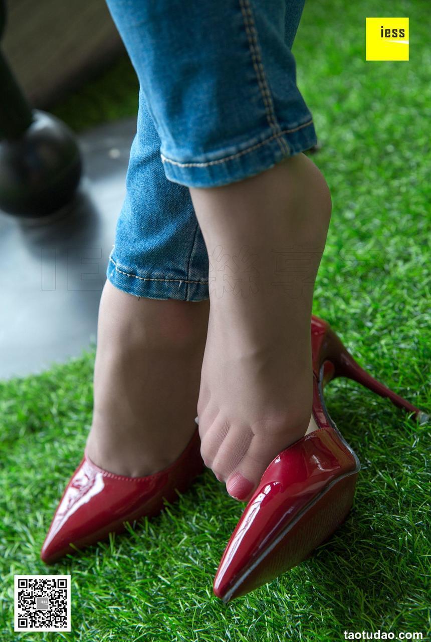 [IESS异思趣向] 2018.09.25 丝享家323：《好大的一个洞》名利姐 [90P/52.1M]