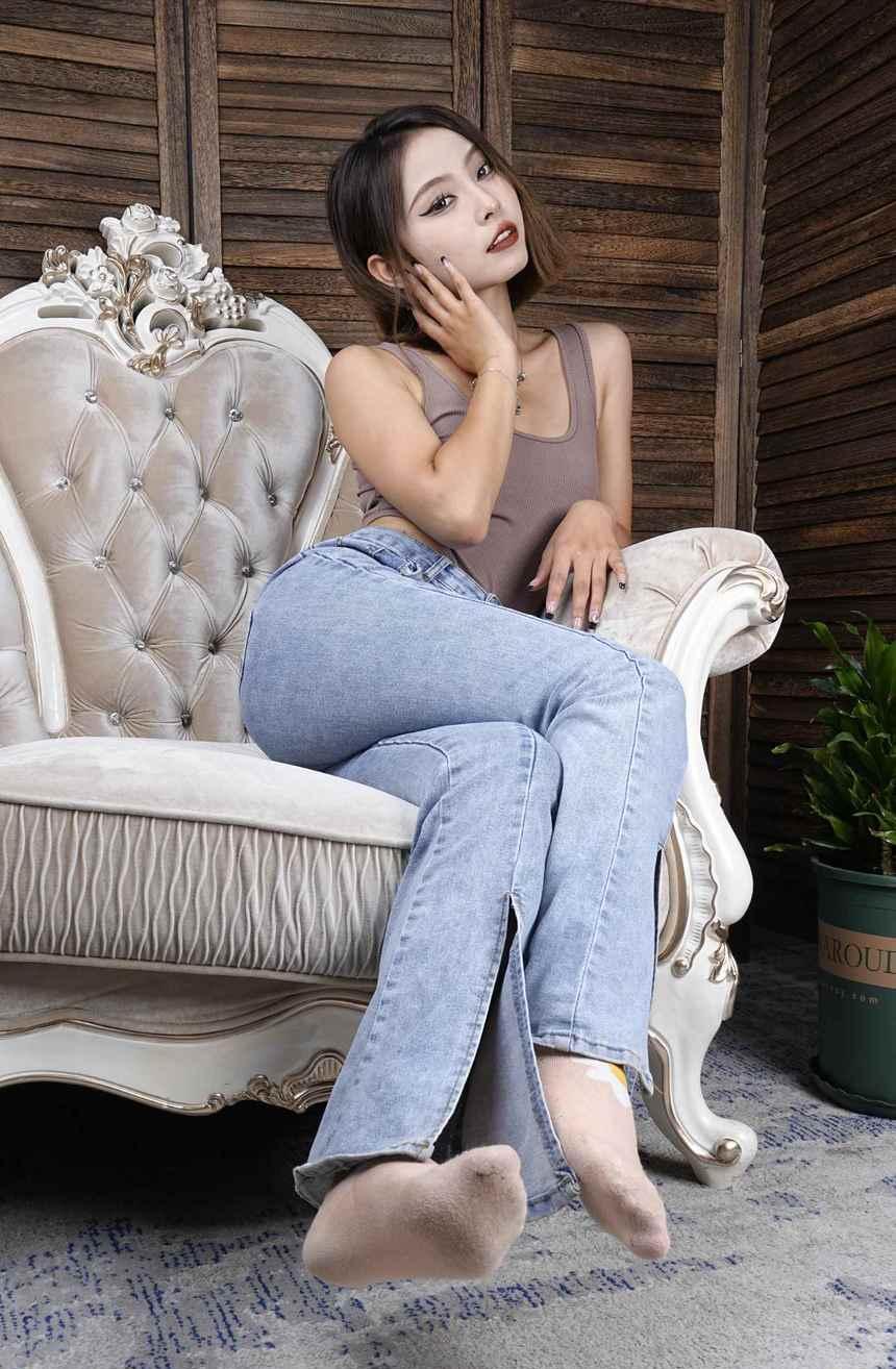 [Sexy Asian Girls Feet] No.042-平面模特张小小展示她的性感的脚丫 [132P-2.84G]