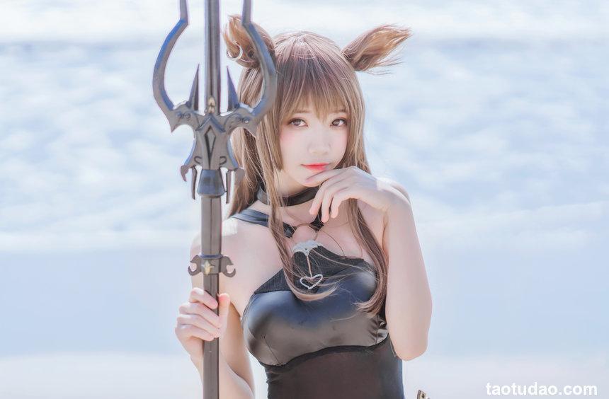 桜桃喵 -天火泳装 [25P-351MB]