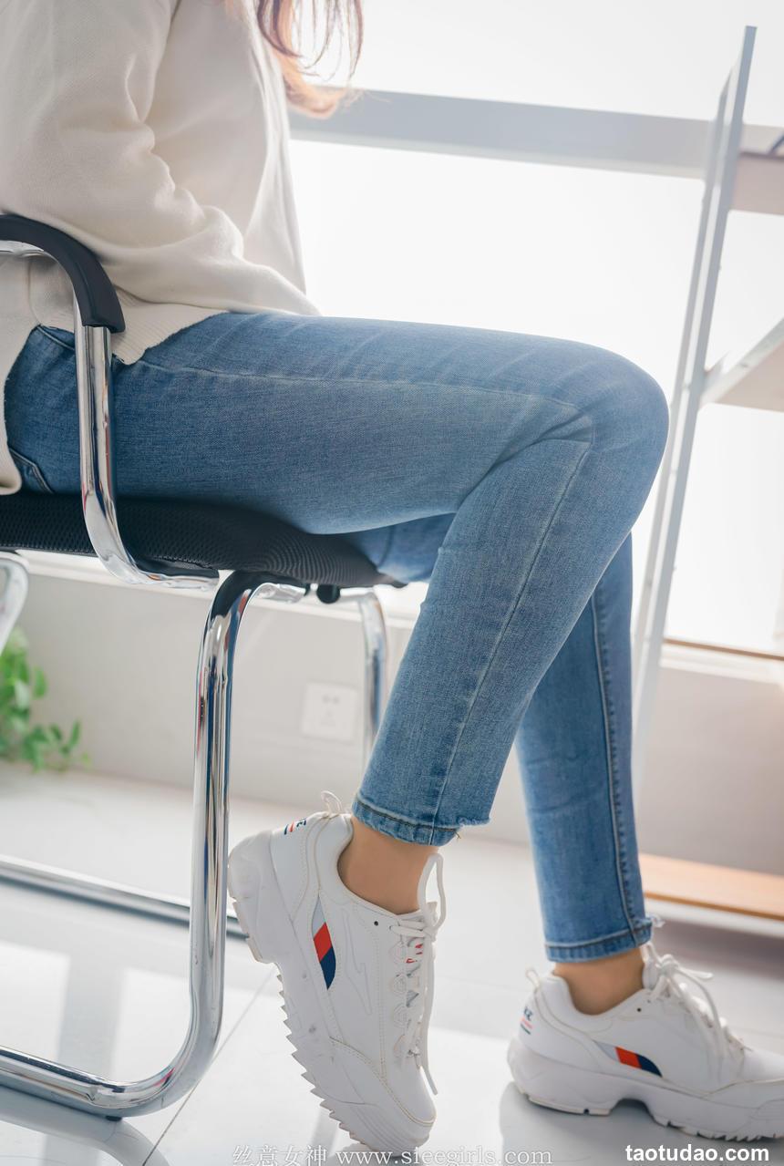 SIEE丝意 瑶瑶 了深秋的梦