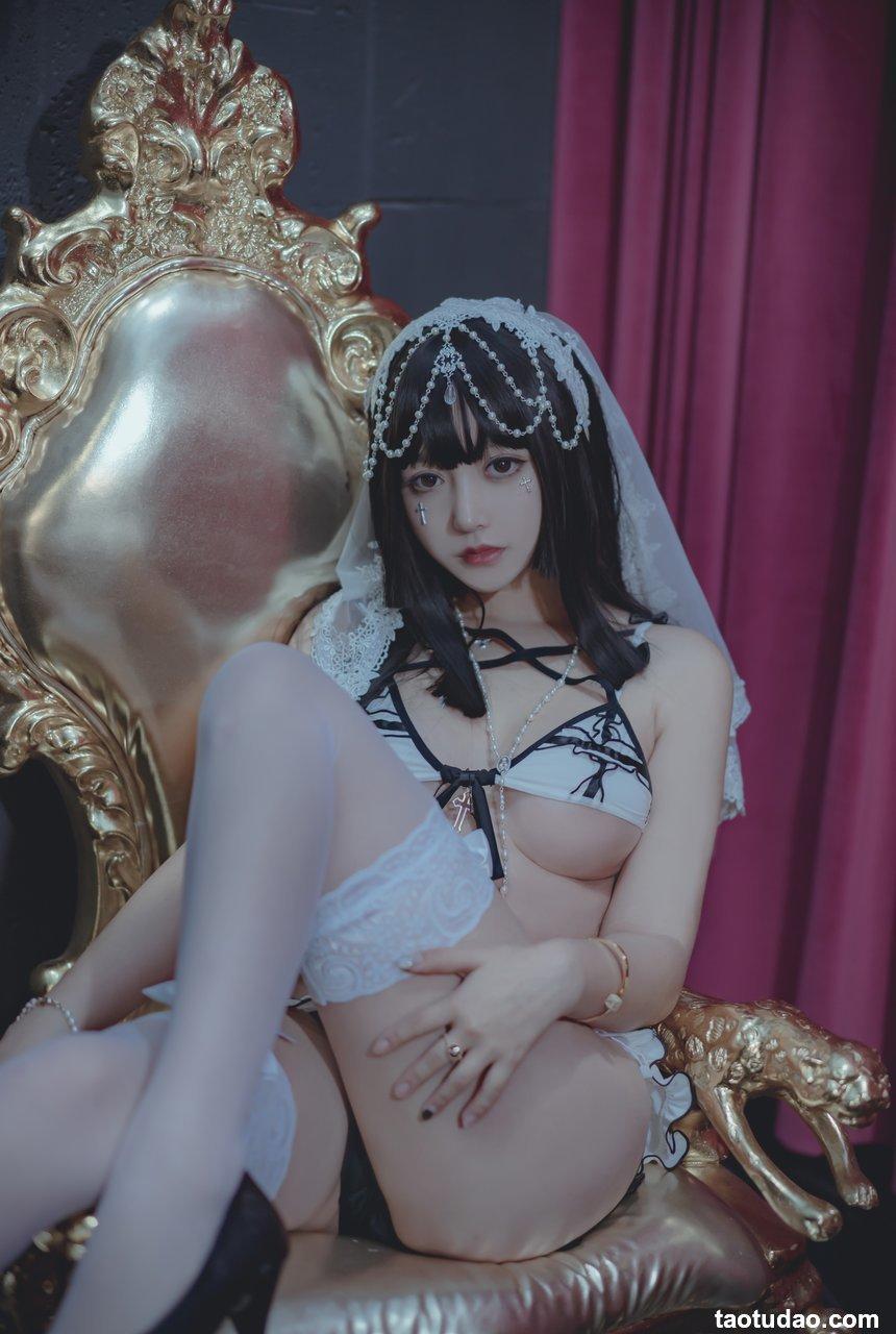 过期米线线喵 – 修女 [53P-82MB]