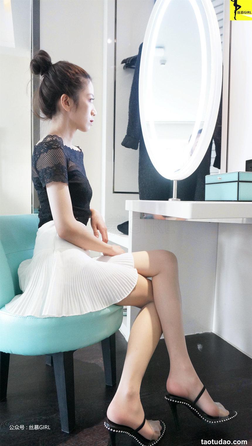 丝慕写真 模特：真好姐《谁是腿神？》