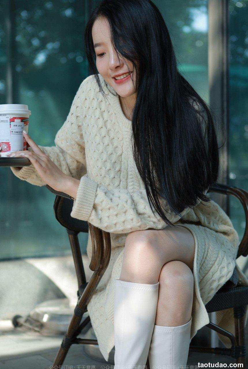 [IESS异思趣向] 2022.01.18 丝享家990：婉萍《白靴公主》[84P／135MB]