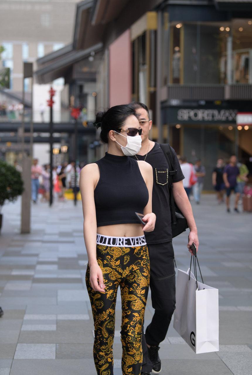 都市丽人紧身裤美妇【84P-1.85GB】