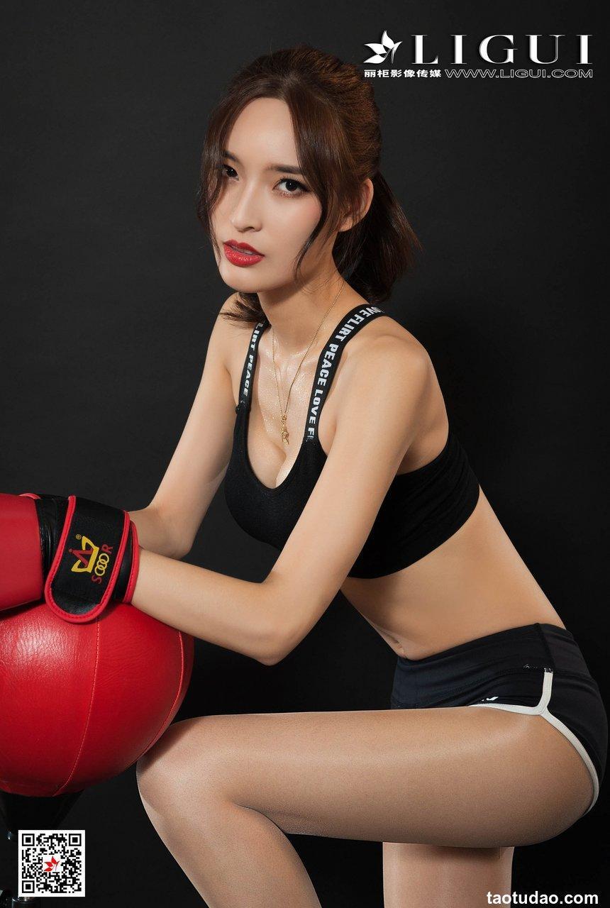 [Ligui丽柜]2018.12.14 网络丽人 Model 雪糕 [65+1P]