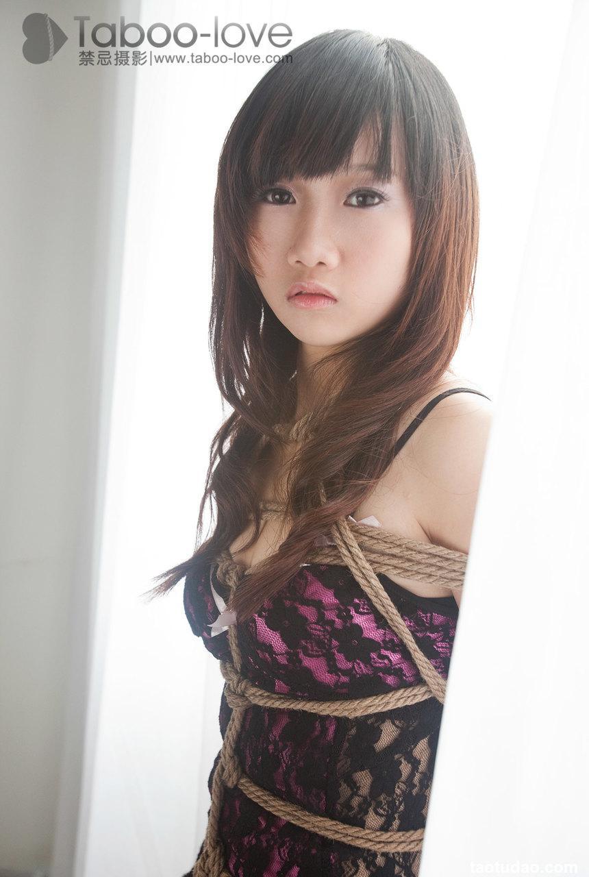 [禁忌摄影]Taboo-love NO.020 小米清新的纯白色[31P／10MB]