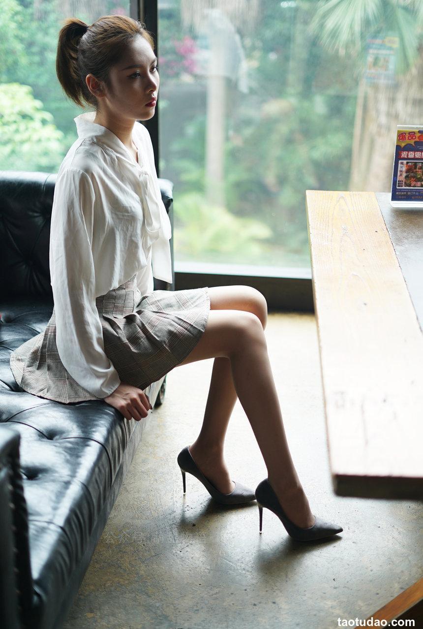 [萌甜物语]XM161《这样的紫婷很美-紫婷》[111P+1V／922MB]