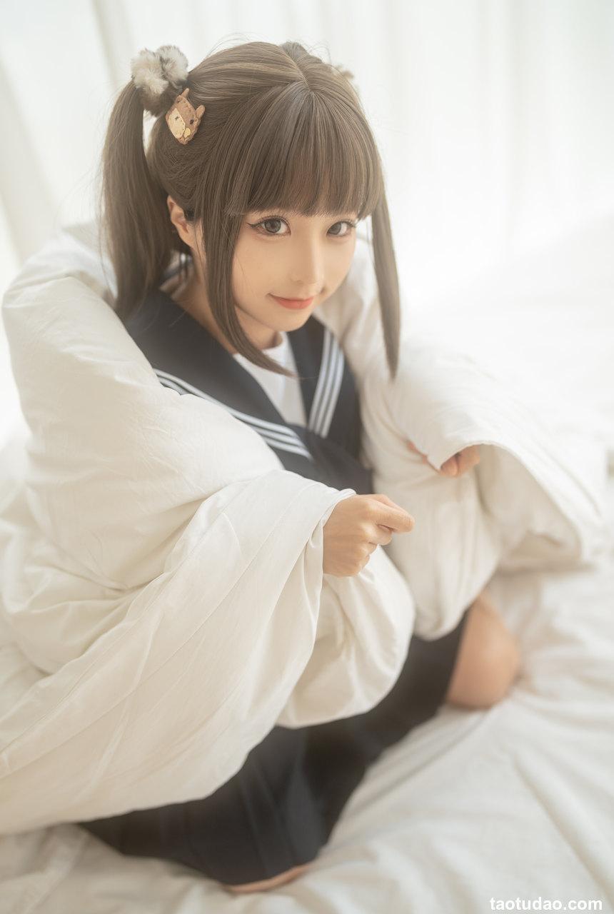 蠢沫沫 - NO.174 被窝JK [15P1V-400MB]