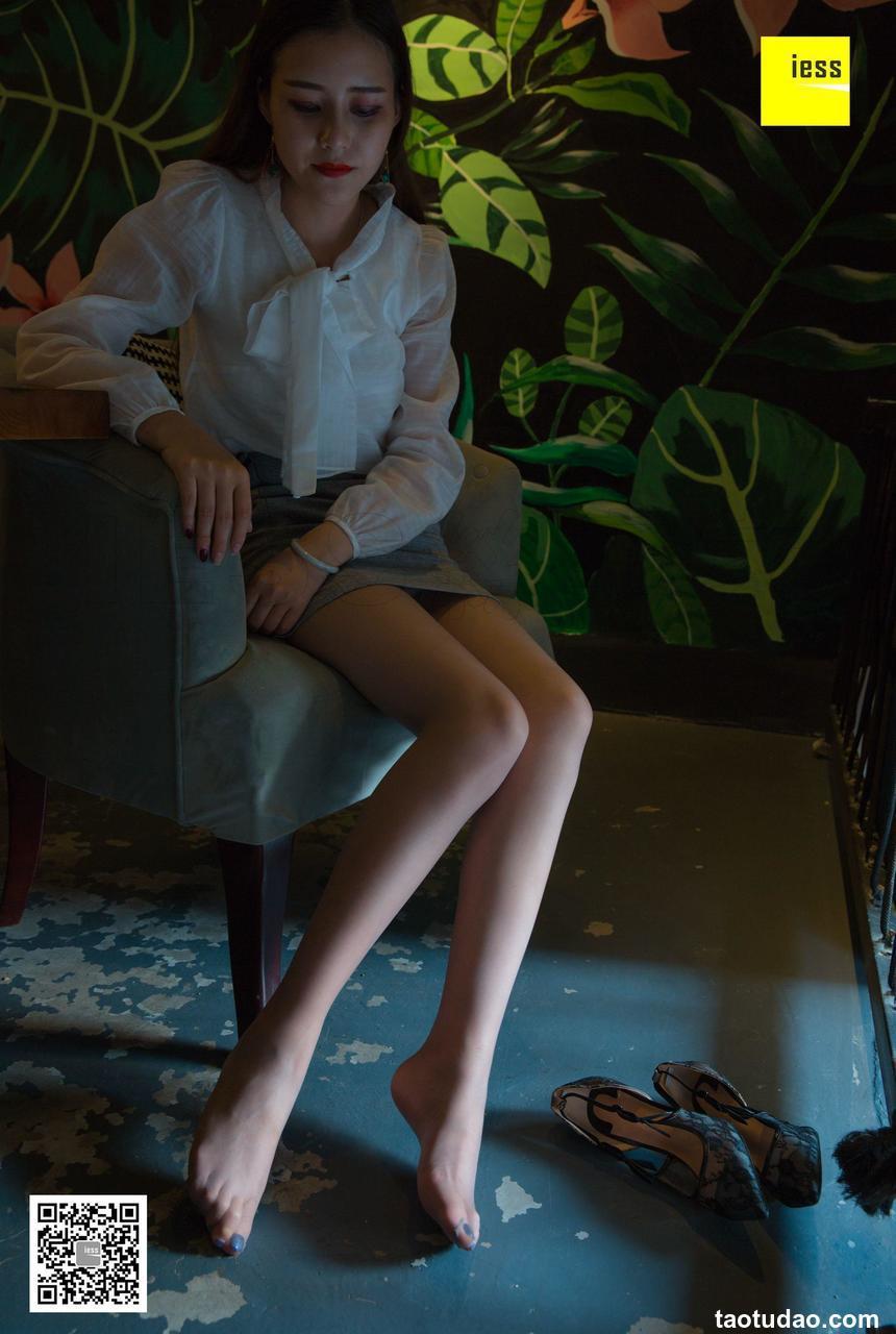 [IESS异思趣向] 2018.06.08 丝享家250：《九妹的暗调灰丝》九妹 [90+1P/31.5M]