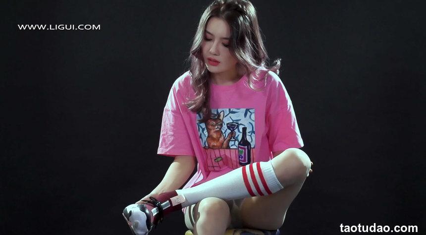 [Ligui丽柜]HD视频 2020.10.15 滑板少女 甜甜[1V／222MB]