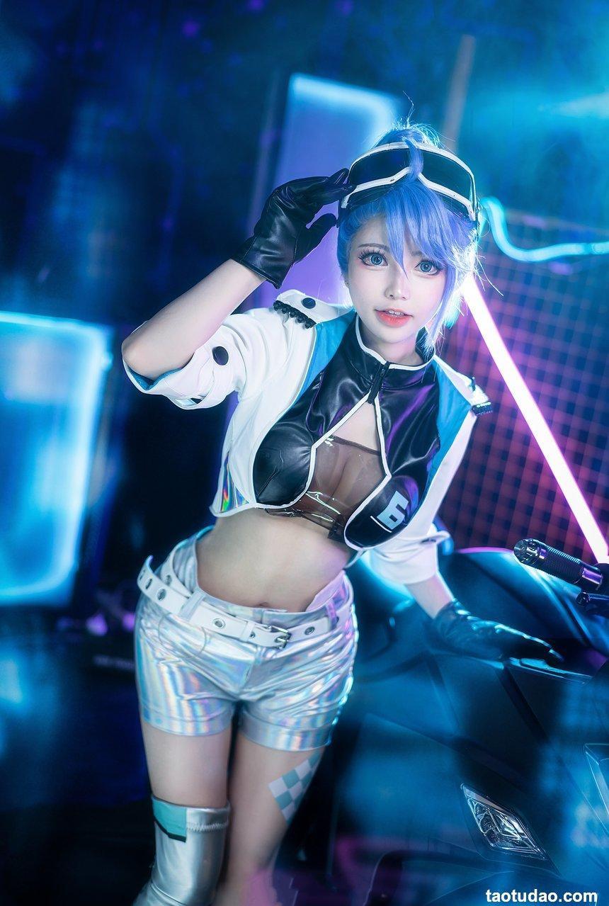 六二二同学 NO.005 — 机车少女 [13P-38M]