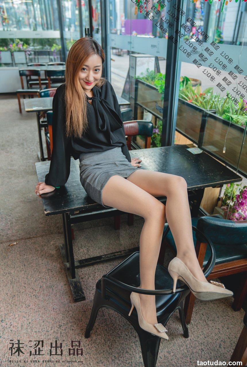 袜涩写真 VOL.059 2018收官 刘哈哈  [58P／221MB]