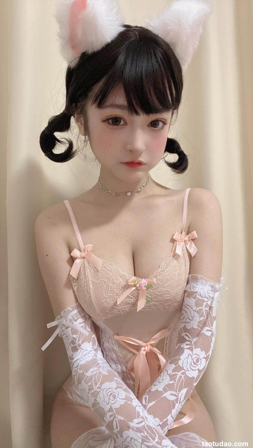 佳佳好难啊 -  法式猫耳娘 [39P+2V-186MB]