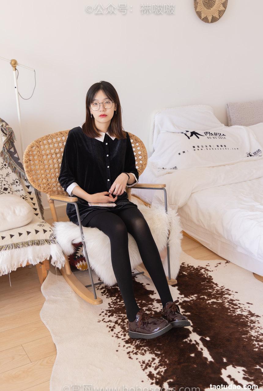 [BoBoSocks袜啵啵]NO.053 小甜豆-皮鞋、厚黑丝、黑色蕾丝船袜[143P+1V／7.91GB]