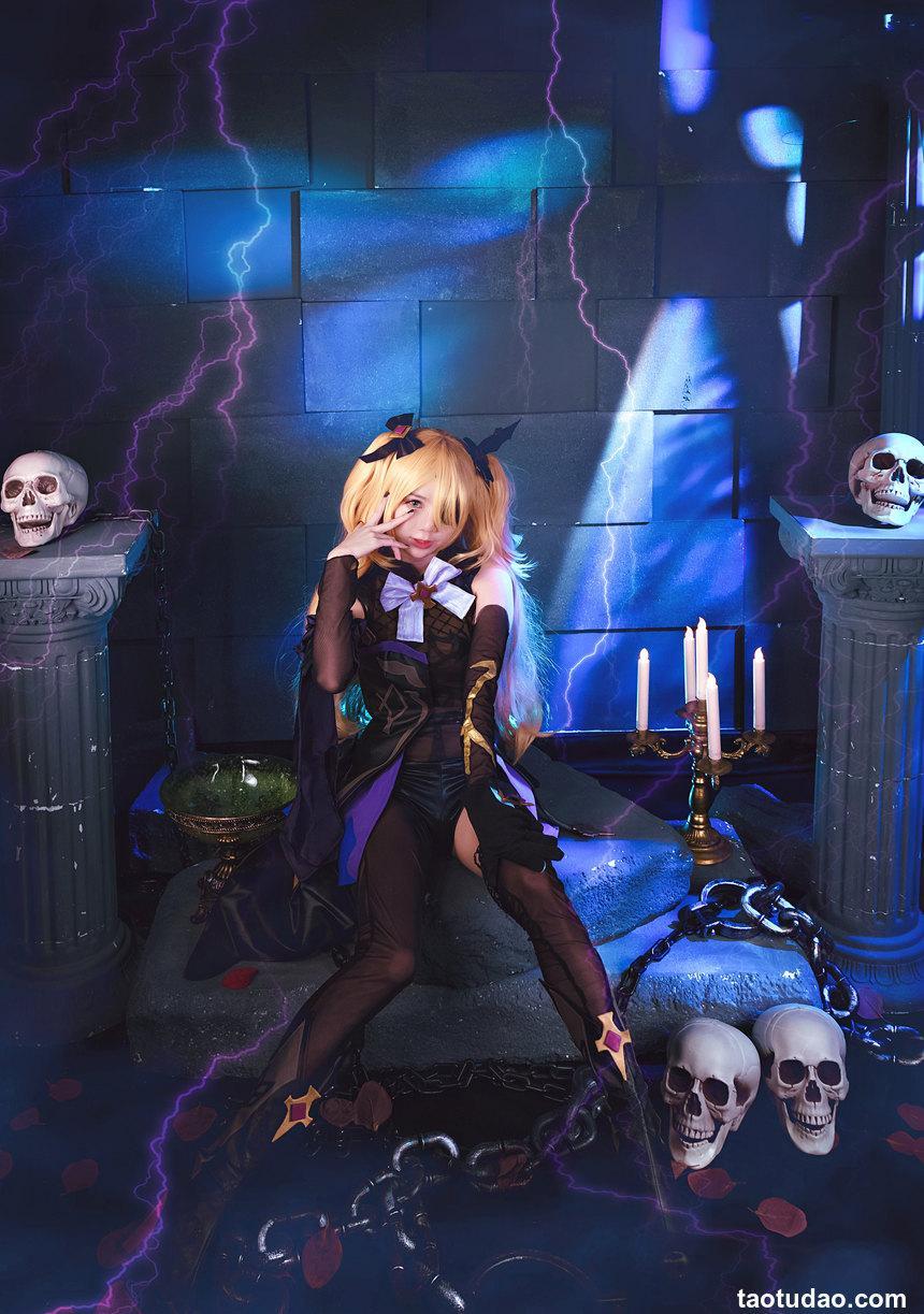 Sally Dorasnow - NO.24 Fischl Gothic Lingerie [53P-319MB]