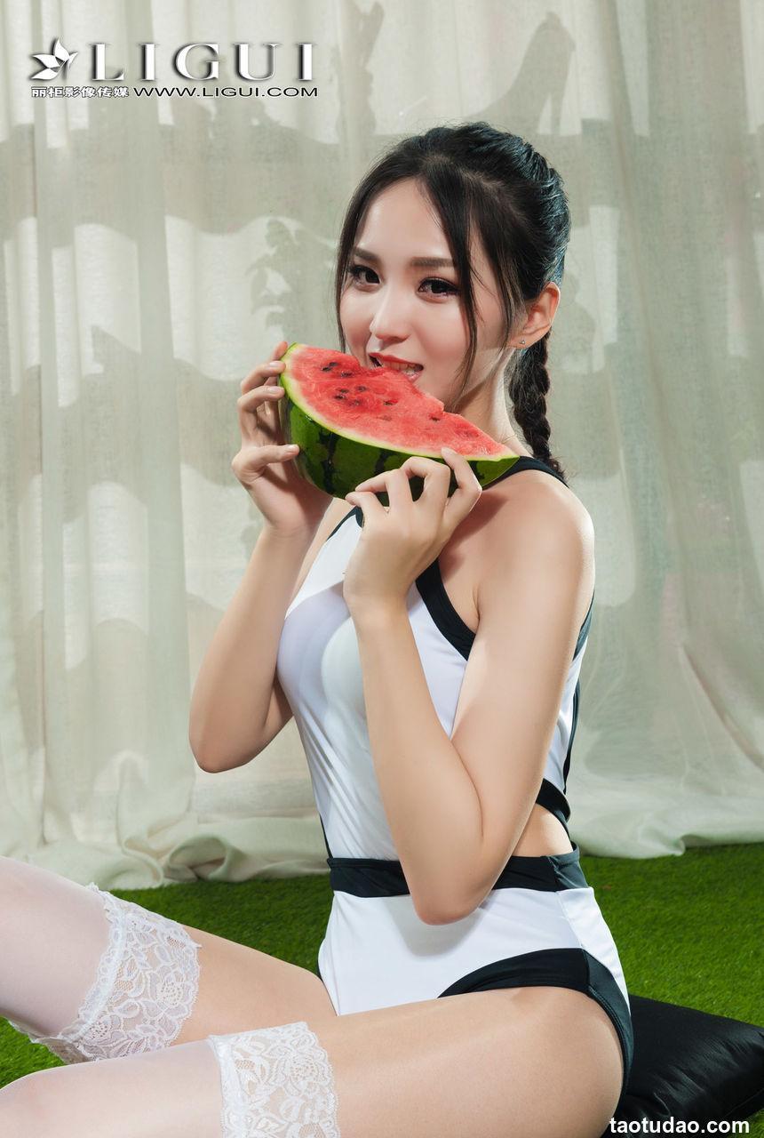 [Ligui丽柜] 2018.11.12 网络丽人 Model 小戈[60+1P/32M]