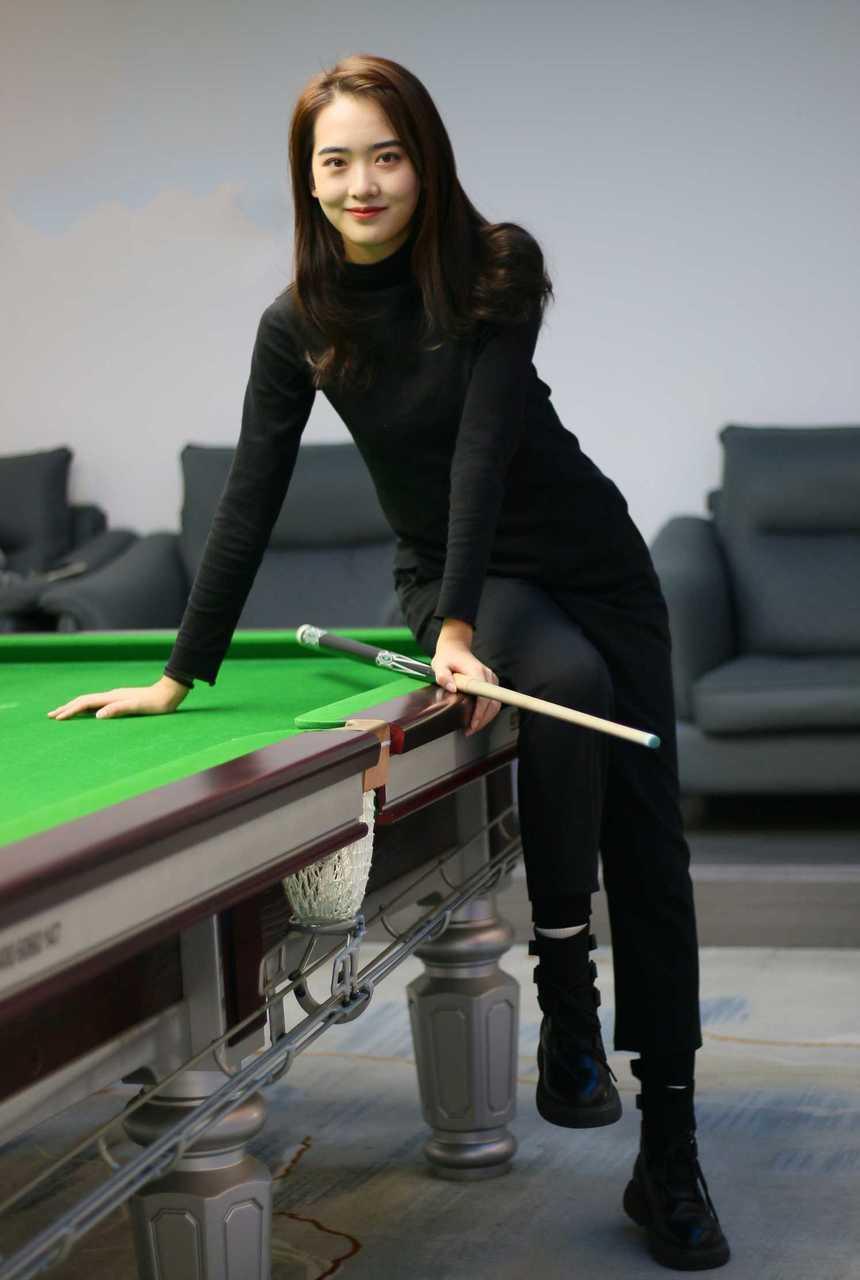 [织梦映像] No.022 打上火花-台球在放肆狂涌 [350P+1V-11.1G]