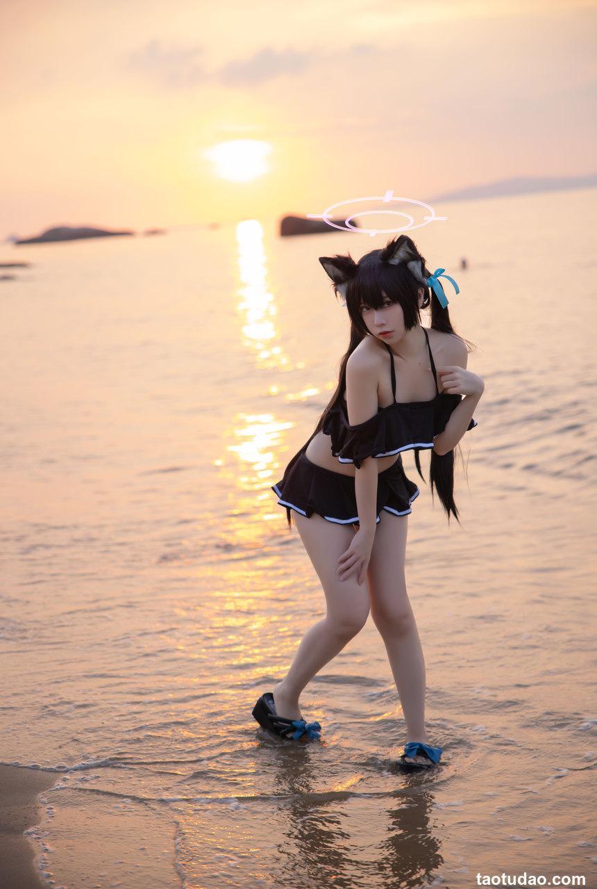 G44不会受伤 - NO.80 碧蓝档案 黑見芹香 海边泳装 [20P-161MB]