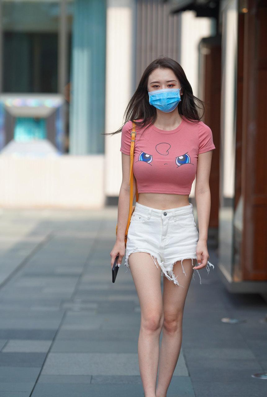 都市丽人网红主播胸大卡通短袖小姐姐【114P+3V-2.29G】