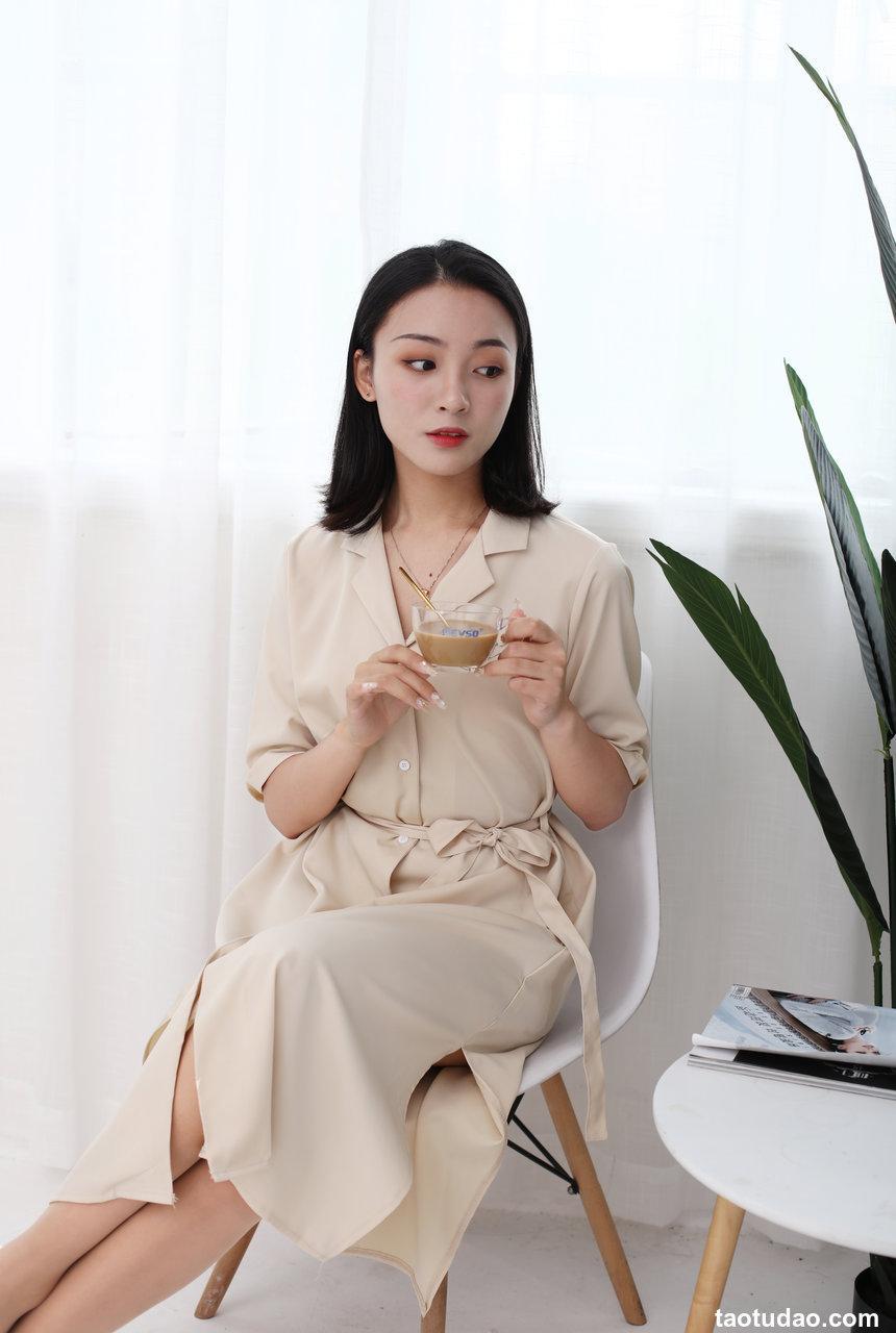 奈丝写真 NO.136 温柔奶茶色系–秀秀 [35P+299M]