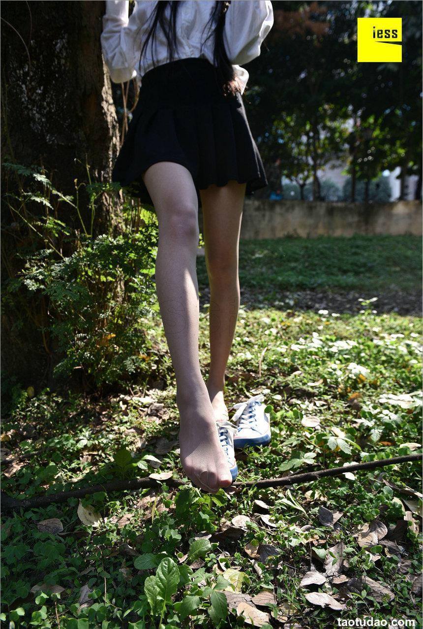 [IESS异思趣向] 2018.10.22 丝足便当276：梁若琪 - 梦呓12 [69P]