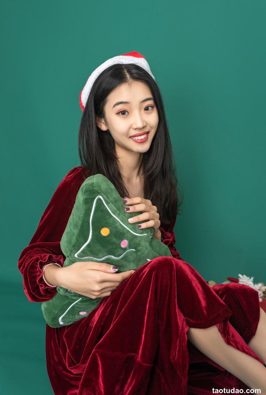 SIW斯文传媒 067 客户定制 迟到的圣诞 - 蓉儿 [58P-875M]