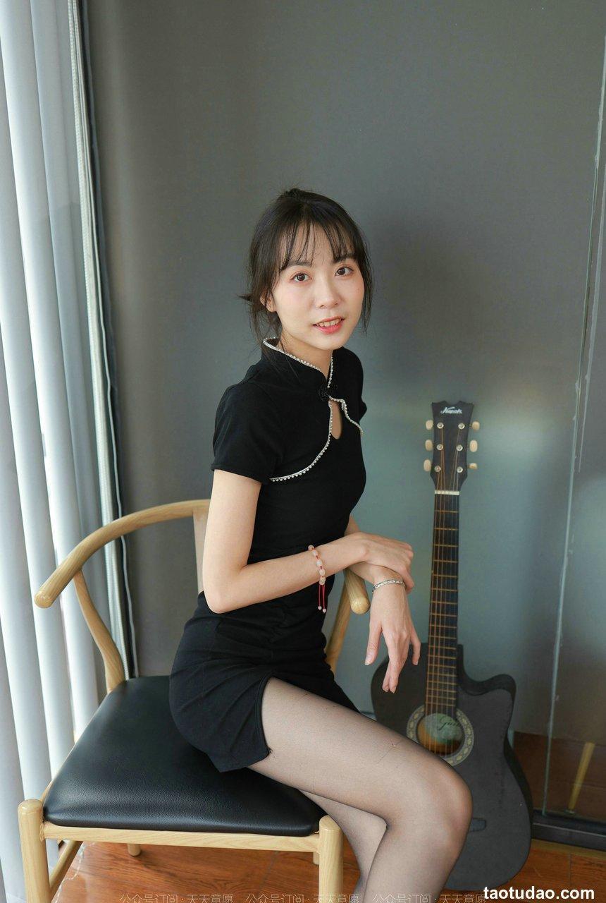 [IESS异思趣向] 2022.03.06 丝享家1020：团团《长腿黑色旗袍》[93P／115MB]