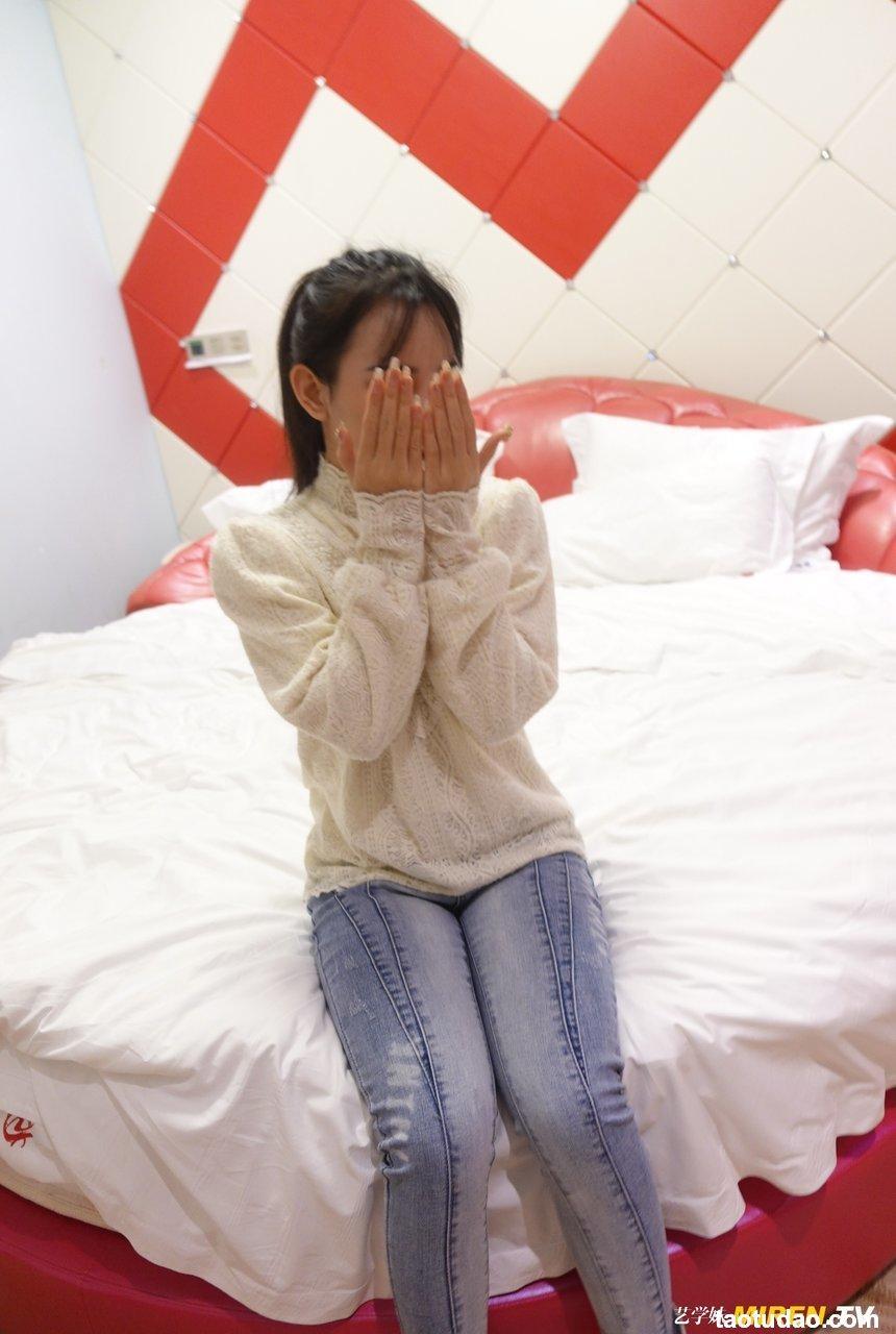 [ROSI写真] 艺学妹 2021.02.04 NO.221[89+1P／130MB]