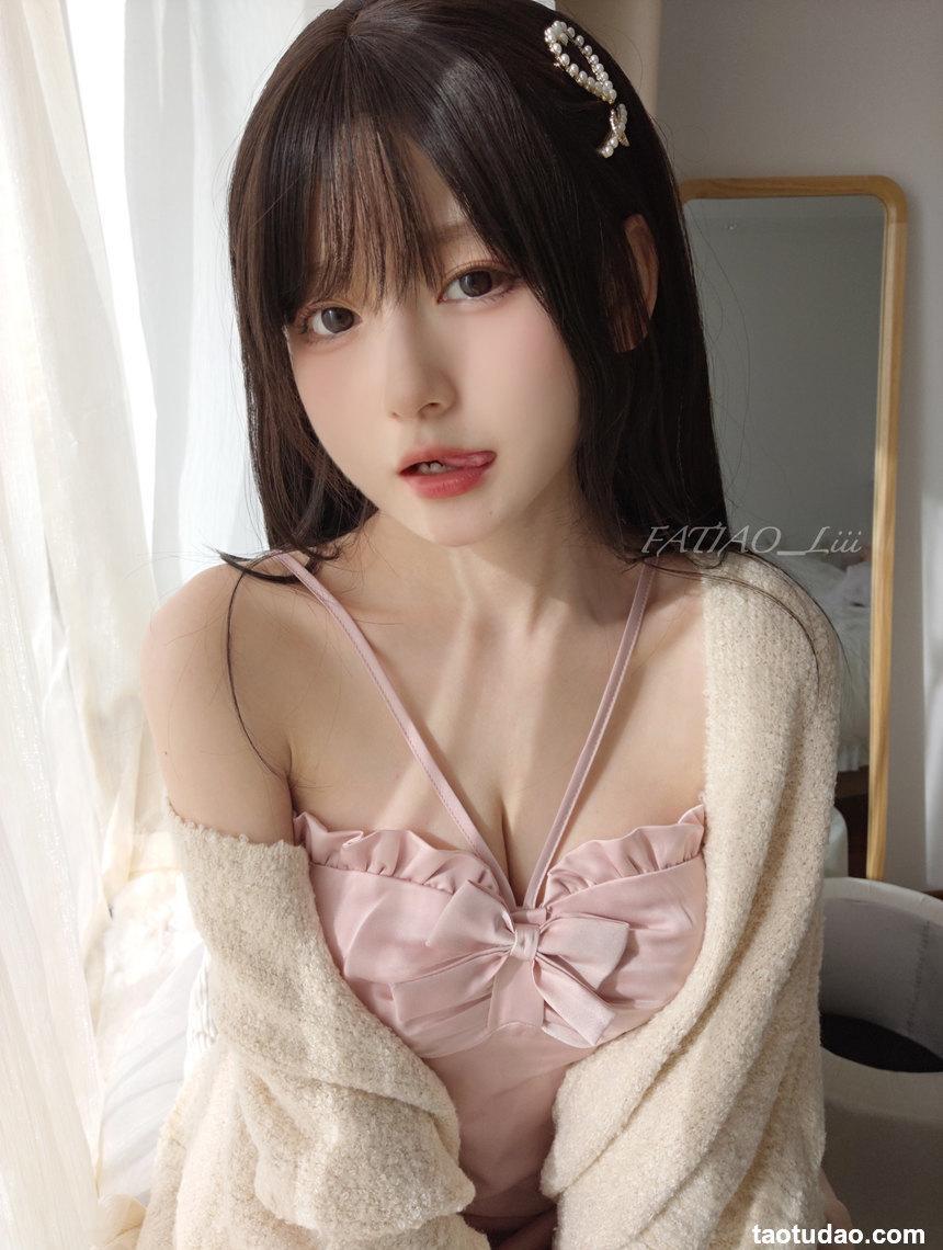 迷之呆梨 - NO.10 Fantia 2022年11月会员合集 [172P+5V-400MB]