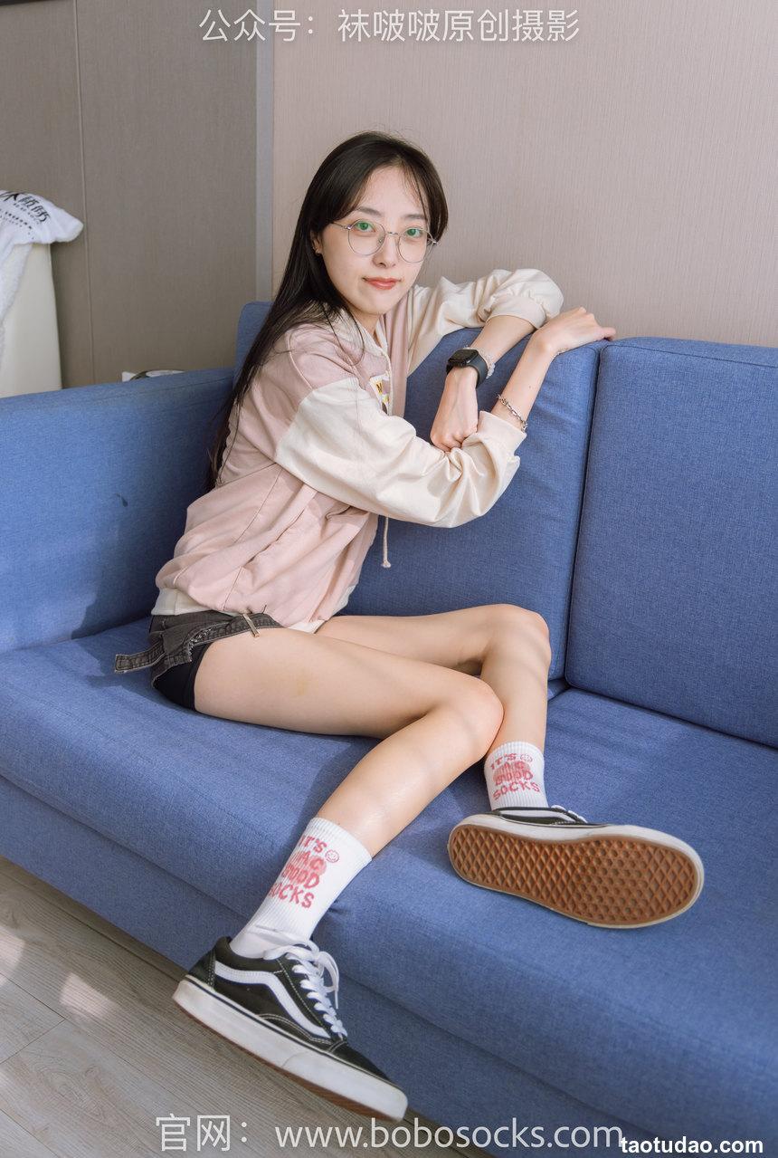 [BoBoSocks袜啵啵]NO.143 稚予-匡威板鞋、vans帆布鞋、两双白棉袜[166P+1V／6.24GB]