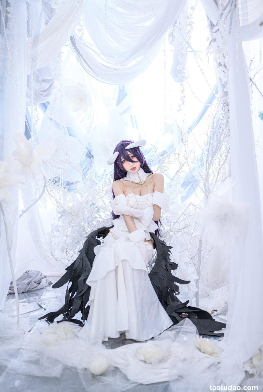 周叽是可爱兔兔 NO.026 - 雅儿贝德[16P／226MB]